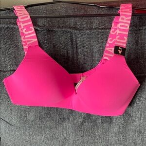 Victoria's Secret Bright Pink Wireless Molded T-Shirt Bra